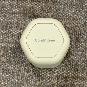 Cadence Capsule Medium Sand “Conditioner” Container
